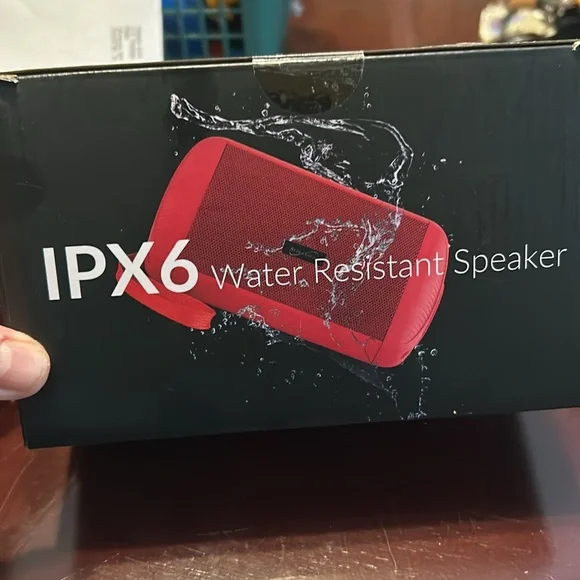 NWT Supersonic IPX6 Water Resistant Bluetooth Speaker - Picture 2 of 3